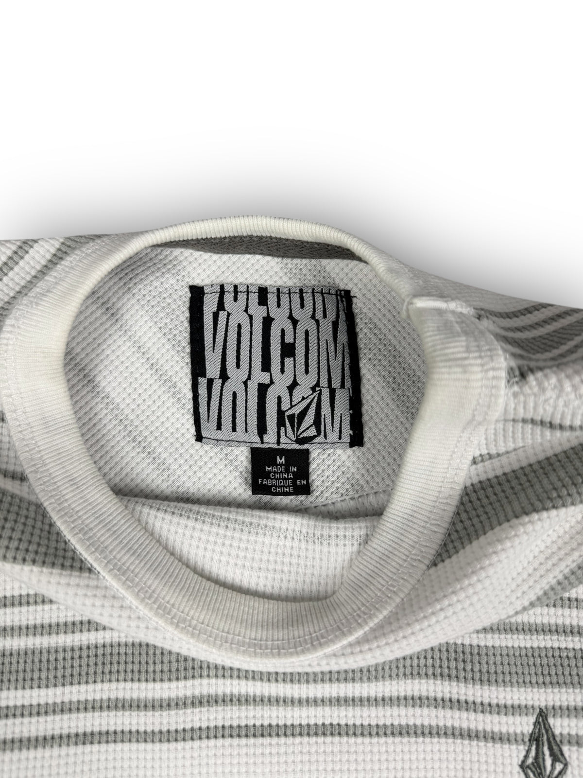 Volcom Sk8 Vintage Waffle Knit Thermal Shirt Size: M